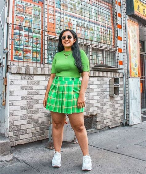 Why Mid Size Fashion Is One Of Instagram S Fastest Growing Trends Mid