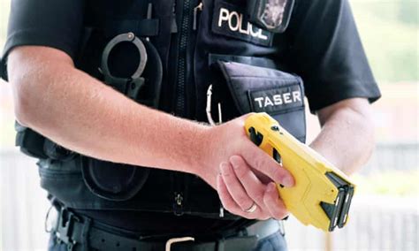 Police Watchdog Investigates London Stun Gun Shooting Police The