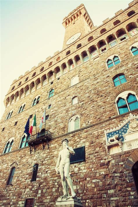 Find images of palazzo vecchio. Palazzo Vecchio - Old Palace and Michelangelo's David ...