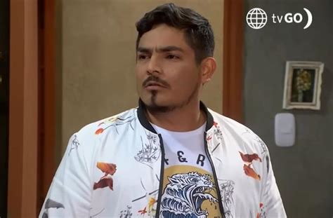 Erick Elera cuántos años tiene el actor que hace de Joel Gonzales en Al fondo hay sitio qué