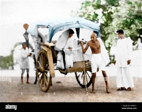 Mahatma Gandhi Arriving Wardha From Sevagram By Tonga Maharashtra India Asia Stock