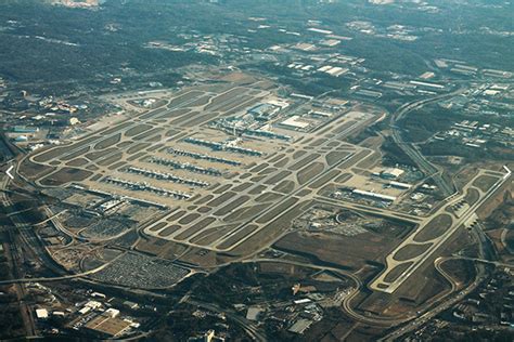 【世界の空港利用客数ランキング】アトランタ空港が21年連続首位、羽田は5位｜エアライン本舗