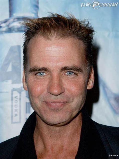 Jeff fahey was born in olean, new york, one of 13 children of jane (gallagher) and francis thomas fahey, who worked in a clothing store. Picture of Jeff Fahey