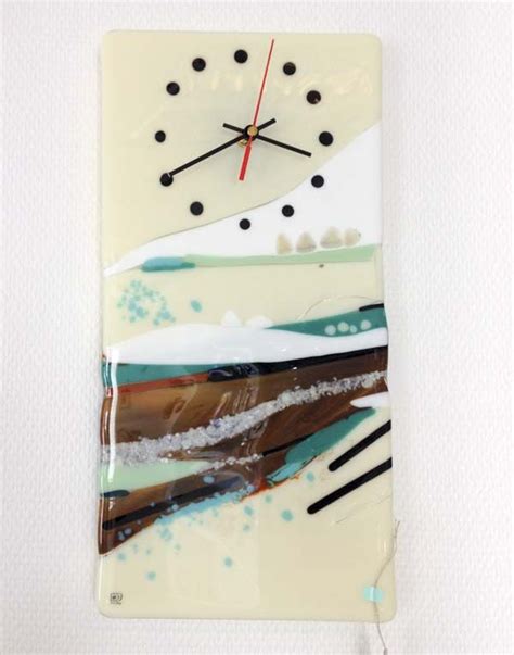 Fused Glass Clock For The Wall Glass Fusing Projects Glass Art Fusion Art