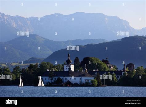 Seeschloss Castle And Country House Ort In Gmunden Traunsee Lake