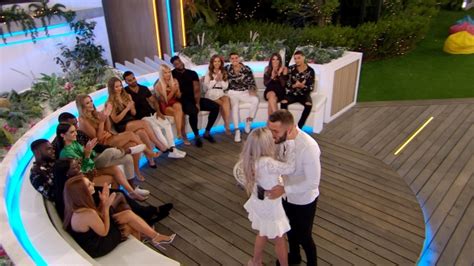 Casa Amor Couples All The New Love Island 2020 Pairings After A Tense