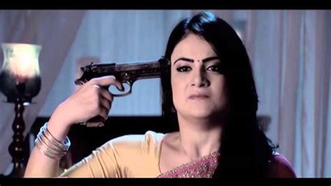 Meri Aashiqui Tum Se Hi 7th September 2015 Ishani Shoots Herself To Save Ranveer Youtube
