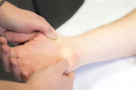 The Best Way To Heal Your Broken Wrist
