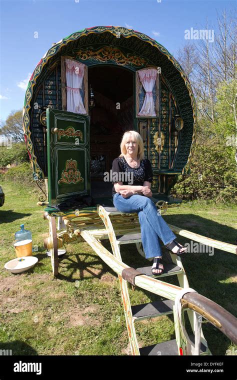 Romany Gypsies Outside Their Vardo Gypsy And Traveller Site West