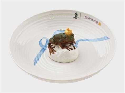 Bowl With Frog Porzellan Manufaktur Nymphenburg Porcelain Animal