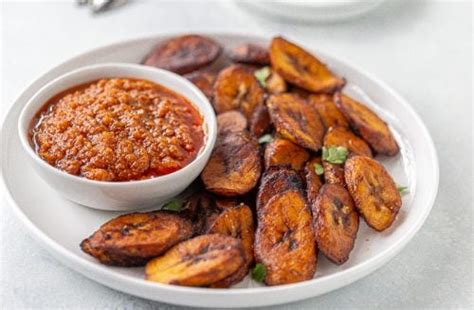 Fried Plantains Recipe With Hot Pepper Sauce A Classic Twist