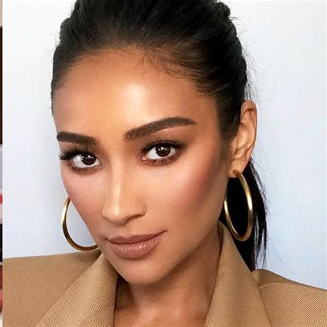 Brown Eyeliner Is The Subtle Upgrade You Never Knew You Needed Brown