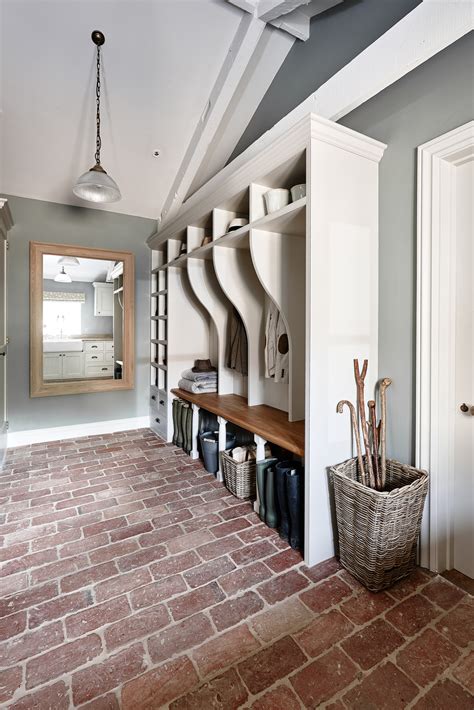 Mudroom Tiles Ideas How To Choose Hardwearing Tiles For Your Space