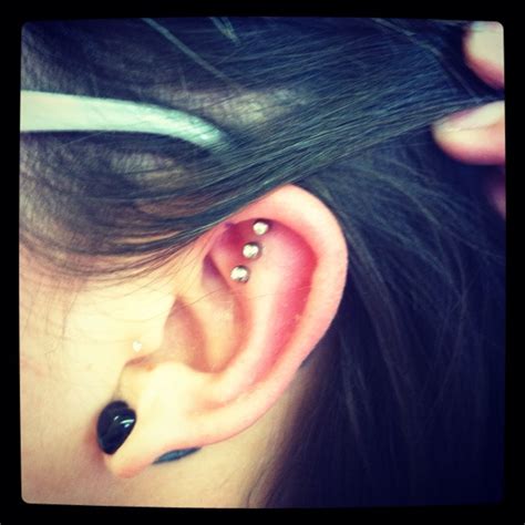 She is known for being a model for popteen, which gave her the nickname, 10 billion yen gal. Painful but so worth it! | Fashion beauty, Piercing tattoo ...