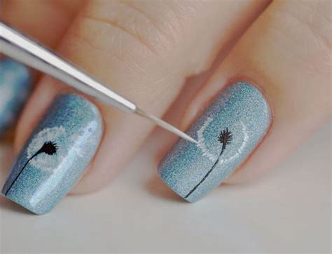 Puedes disfrutar de una serie de modelos diferentes para que no dejes de lucir unas manos hermosas con diseños fuera de lo normal, sin olvidar que puedes. Diseños de uñas fáciles ¿cómo conseguirlos? - Due Belleza