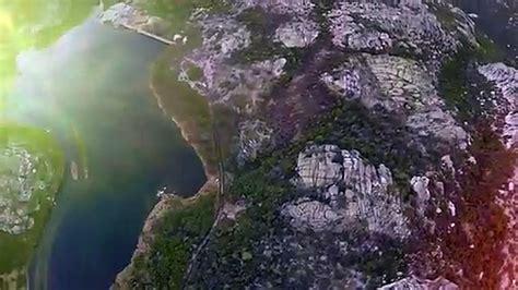 Drone Mostra Lhe O Túnel Escondido Da Serra Da Estrela Vídeo