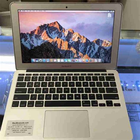 Apple Macbook Air 13″ Intel 13ghz Core I5 128gb Hard Drive 4gb Ram