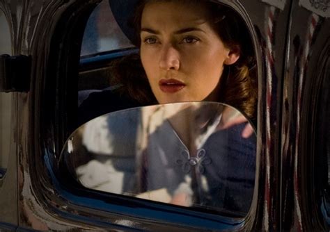 Kate winslet sets her jaw for mildred pierce. second sight (film diary): January 2013