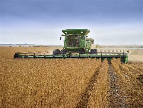 Ground Work 2021 North Dakota Soybean Harvest Rolling Us Soy