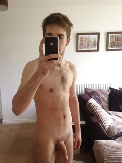 Naked Male Big Dick Selfies