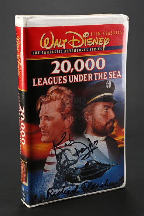 Signed Vhs Tape Prop Store Ultimate Movie Collectables