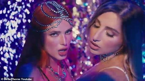 bella thorne films steamy lesbian sex scenes in her raunchy music video for in you daily mail