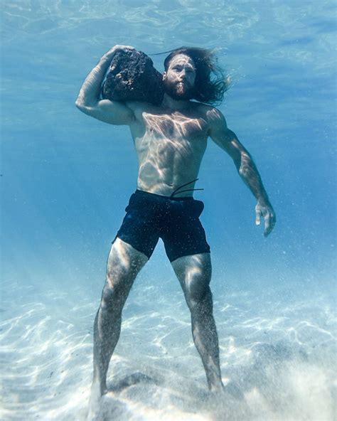 Fit Guys Michel Pierre Underwater Barefaced Muscled Hunk