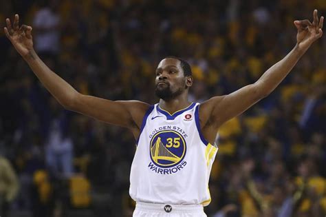He was a member of the moray youth theatre, before going on to study engineering at the university of edinburgh. Kevin Durant Is a Twitter Legend: Here Is the Proof ...