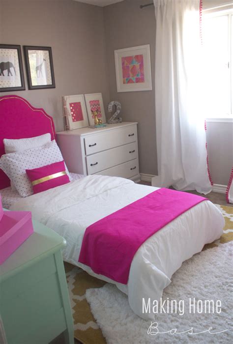Read on to find out how to incorporate the hue into your here, a pink marbelized pattern provides the perfect backdrop for a thoroughly modern bedroom that's brimming with playful prints. Decorating A Small Bedroom for a Little Girl