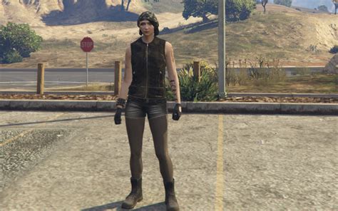 Pin By Makoto 89ww On Gta Online Female Outfits Female Clothes For