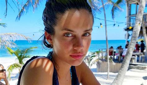 Victorias Secret Angel Sara Sampaio Writes Open Letter To Paparazzi For Sharing Naked Pictures
