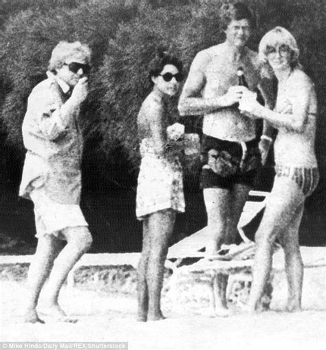 Find Out Truths On Princess Margaret Roddy Mcdowall Mustique Photos People Forgot To Share
