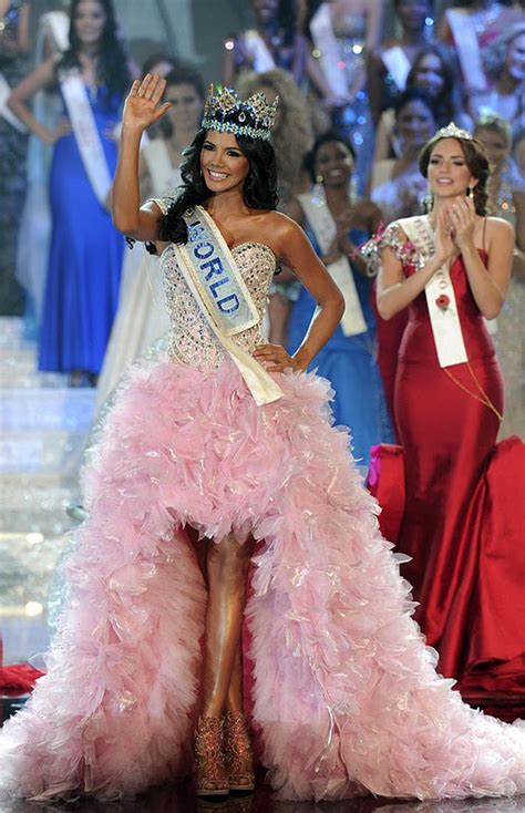 Venezuelas Ivian Sarcos Miss World 2011 Pics Sexyblogger