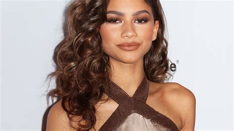 17 Celebs You Didnt Know Have Insanely Pretty Curly Hair Sheknows