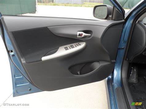2012 Toyota Corolla S Dark Charcoal Door Panel Photo 62070510