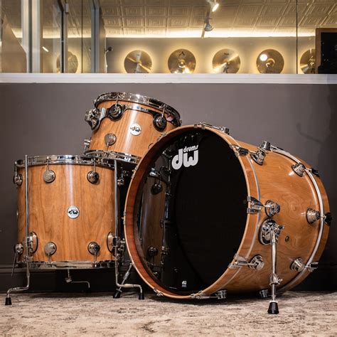 Dw Collectors Series Cherrymahogany 131622 3pc Drum Kit Natural