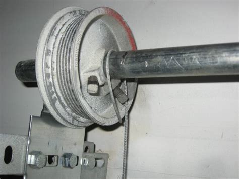 How to fix garage door cable uk. Snapped or Broken Cables | Express Garage Doors Toronto