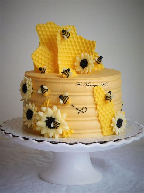 Honey Bee Cake Bee Cakes Cake Meringue Kisses