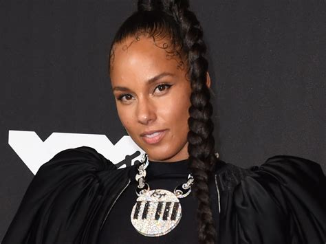 alicia keys 2023 hair