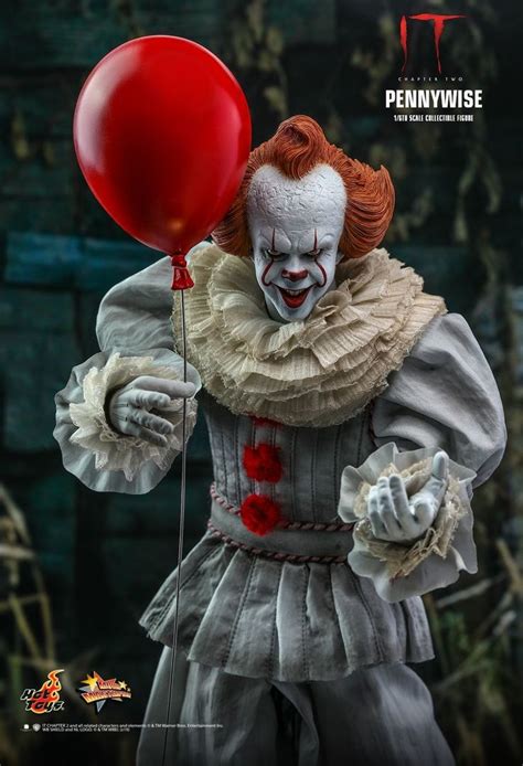 It Chapter Pennywise With Balloon Articulated Figure Pennywise Hot Toys The