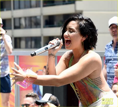 Demi Lovato Slips Falls At The Cool For The Summer Pool Party Video Photo Photo