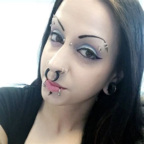 Women With Huge Septums Photo Facial Pictures Winged Liner Septum
