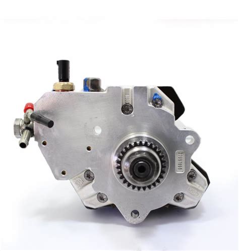 All our engines are ready to ship and can be searched by using your registration number or using the engine code. Renoverad dieselpump - Mercedes A160/180/200 CDi Motorkod: OM640