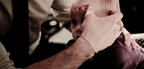 Klaus and hope | i love how the flowers contrasted with the rest of the set on this scene. little mikaelson ⚜️ the originals - 5 - Wattpad