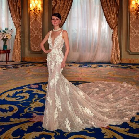 Maybe you would like to learn more about one of these? Demetrios - Hochzeitsmode Dresden - by Uwe Herrmann ...