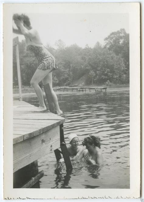 VINTAGE BIKINI LAKE SWIMSUIT TEEN HIGH Babe GIRLS OOPS FUNNY BRUNETTE PHOTO Signed By Author