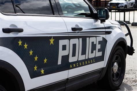 Anchorage police investigate man’s early-morning death in Midtown