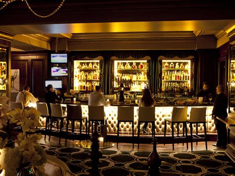 Las Best Hotel Bars And Classiest Lobby Lounges