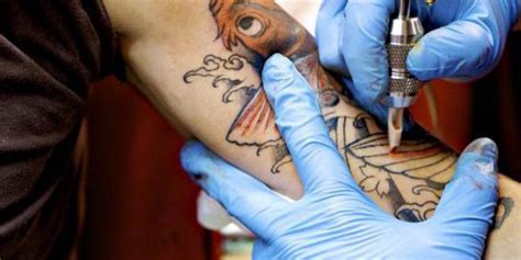 Tintas Un Riesgo De Salud En La Aplicaci N De Tatuajes Megal Polis