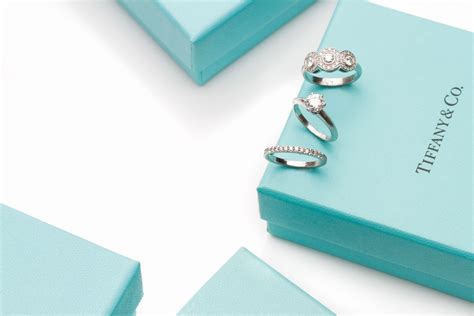 Tiffany Blue Is One Of Our Favorite Colors Tiffany Blue Box Tiffany